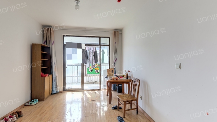 水岸人家二手房实景图