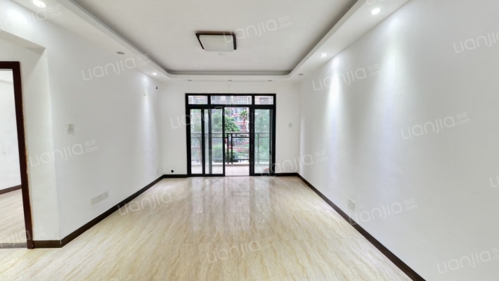 北海名座二手房实景图