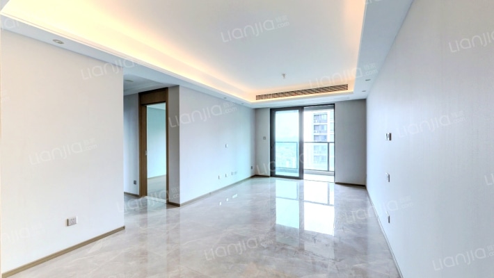 融创惠山映二区二手房实景图