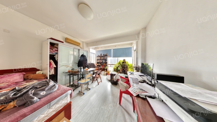 学府花园二手房实景图