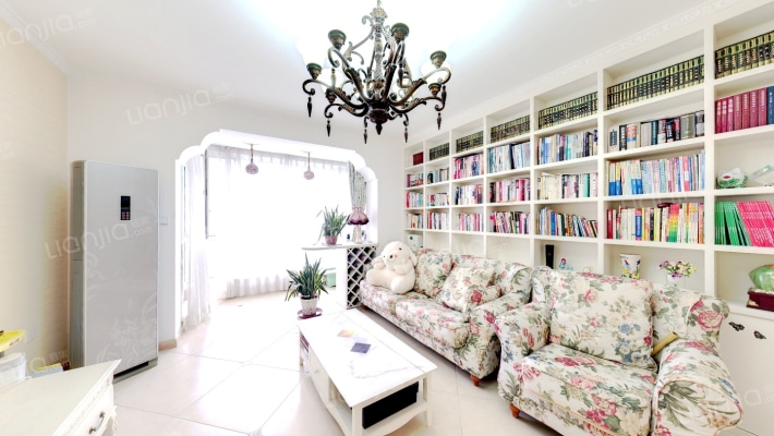 依云北郡C区二手房实景图