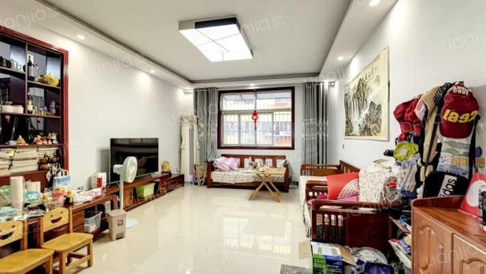 蓝钻领域二手房实景图