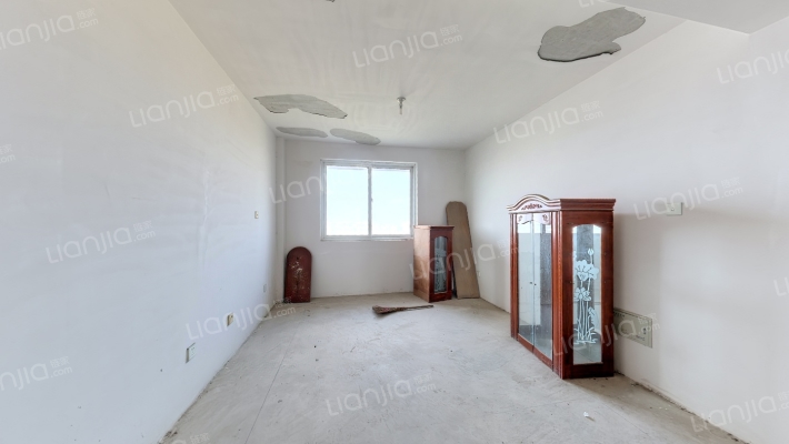 和盛林荫水岸二手房实景图