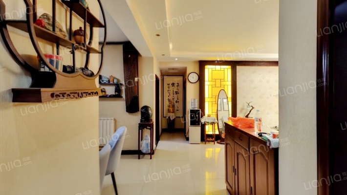 皇家府邸二手房实景图