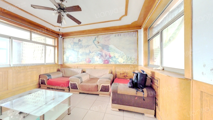 水产宿舍二手房实景图