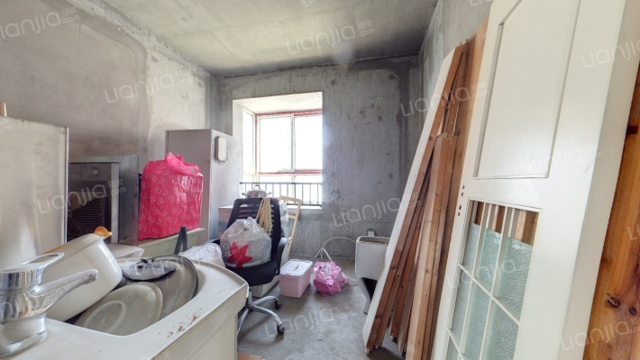 唐品A二手房实景图