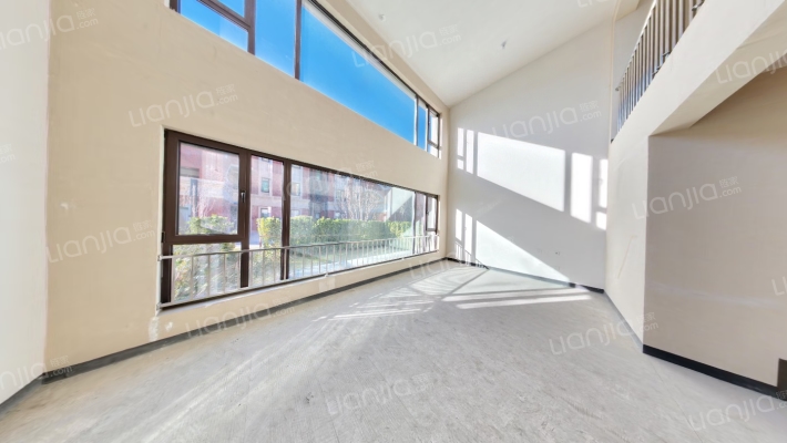 中建海河陆號院二手房实景图