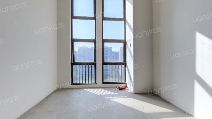 明发星光时代二手房实景图