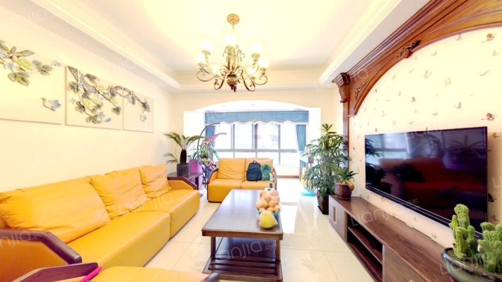 和泓四季B1区二手房实景图