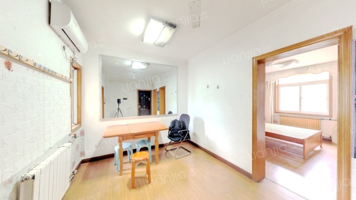 气象局宿舍二手房实景图