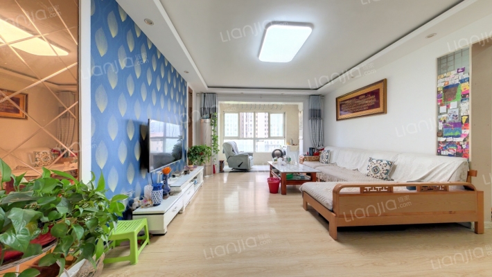 宏成富园二手房实景图