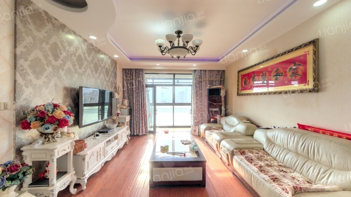 大通东方名都二手房实景图