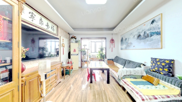 昆峰里二手房实景图