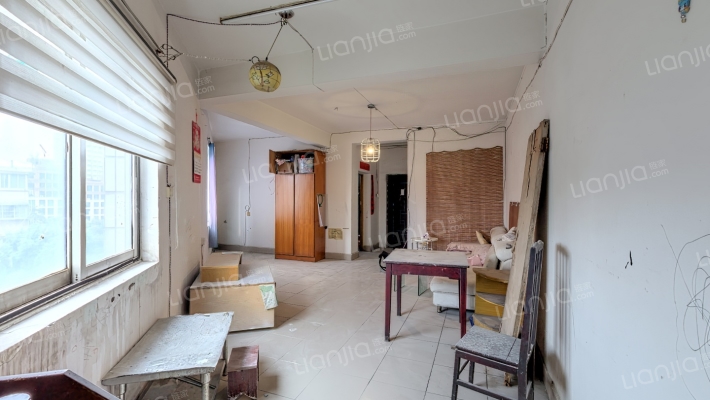 洪都中大道256号二手房实景图