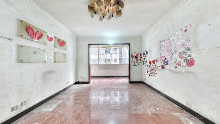 红运花园馨苑二手房实景图