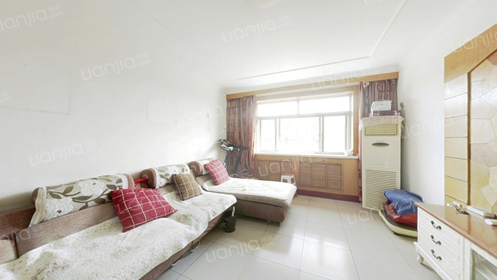 西新苑东区二手房实景图