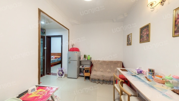 金领公寓二手房实景图