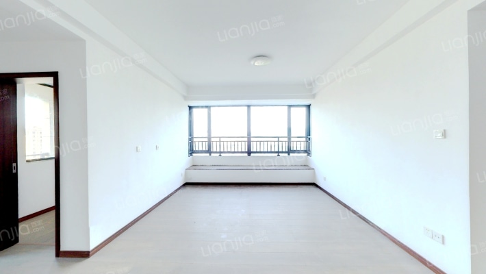 华城四季花园二手房实景图