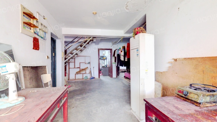 凤凰城公寓二手房实景图