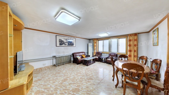 香港花园碧瑶湾二手房实景图