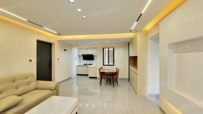 中心广场二手房实景图