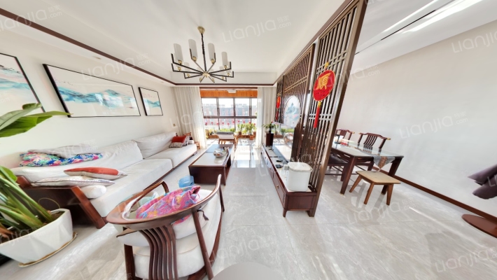 岸芷汀兰花园二手房实景图