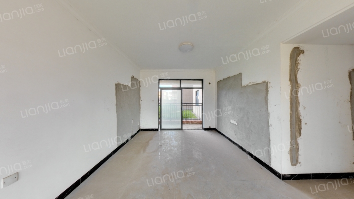 华朝华府二手房实景图