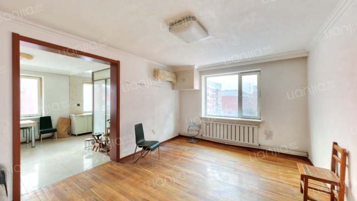 青松社区二手房实景图