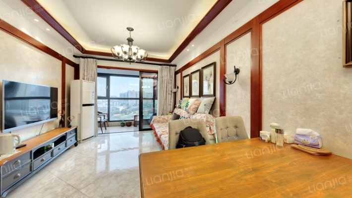 中铁鹭岛艺术城二手房实景图