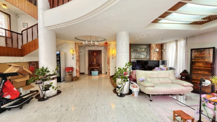 晨光别墅二手房实景图