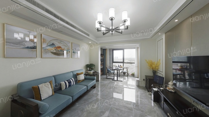 维拉小镇悦山湖东区二手房实景图