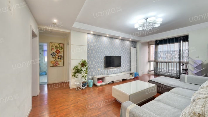 城中央二手房实景图