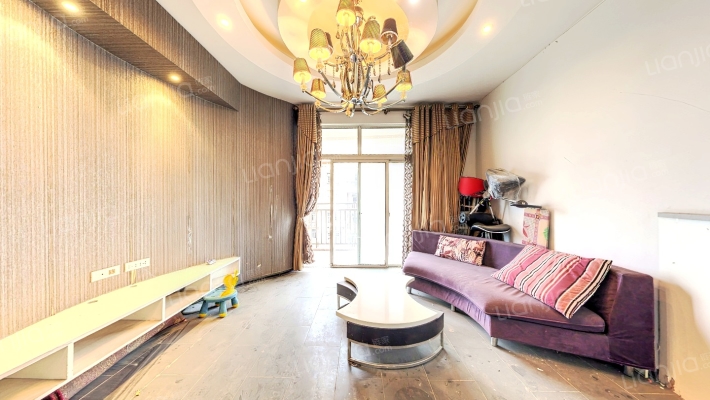 银舵新都二手房实景图