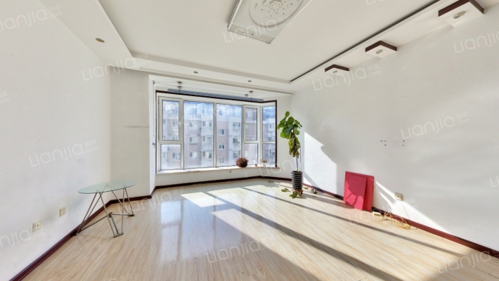 钻石礼都西区二手房实景图