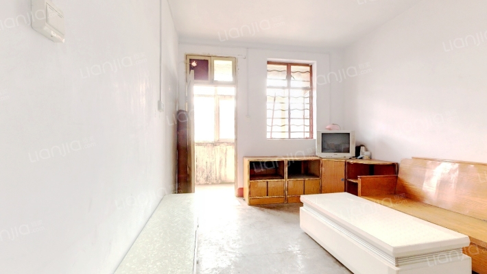 八一路劳动新村二手房实景图