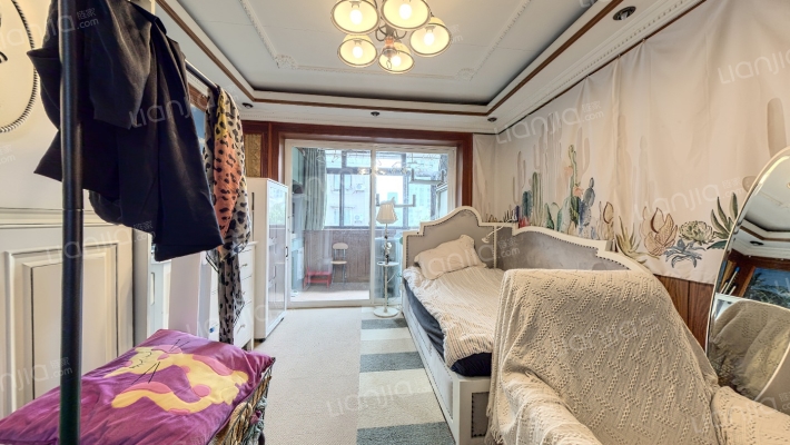 凯虹公寓二手房实景图