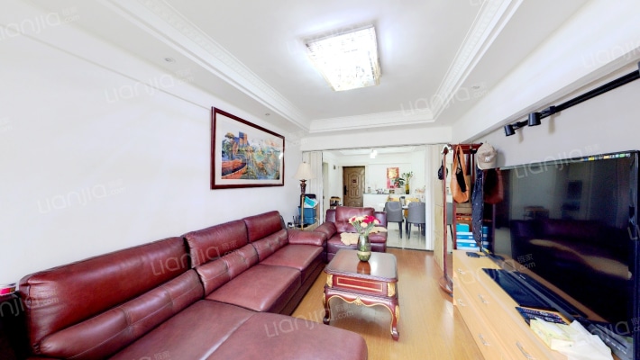 康定汽车公寓二手房实景图