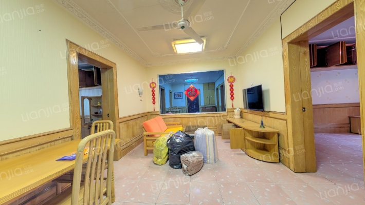 塔南小区二手房实景图