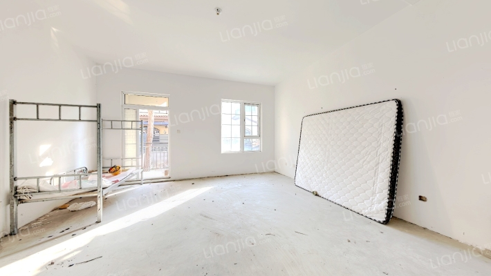 青特花溪地2期二手房实景图