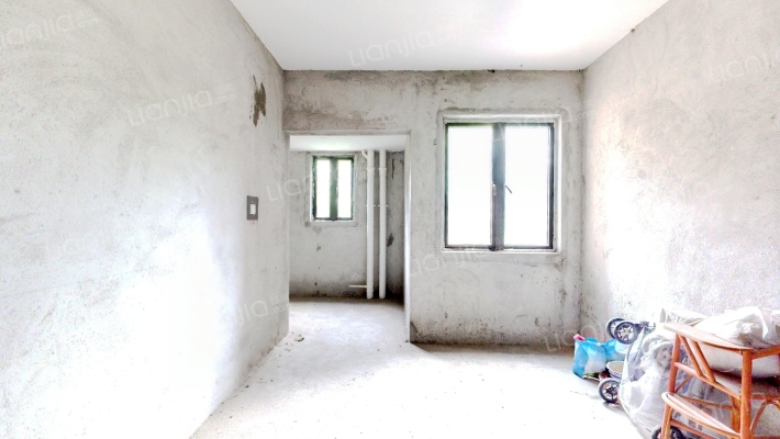 保利林语二手房实景图