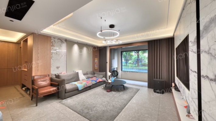 晴湾上园一区二手房实景图