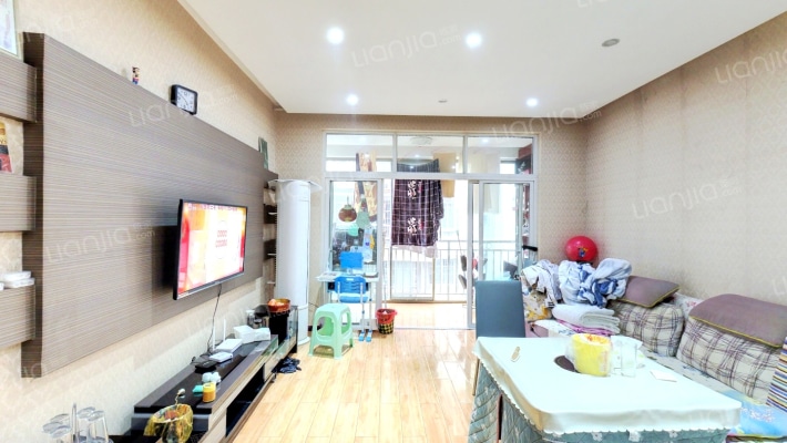 云上小区二手房实景图