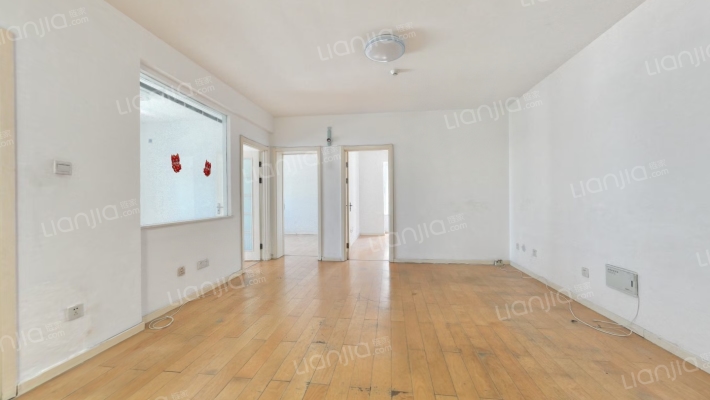 银都财富中心二手房实景图