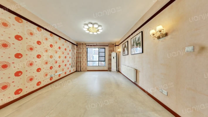 金地格林小城梦茵区二手房实景图