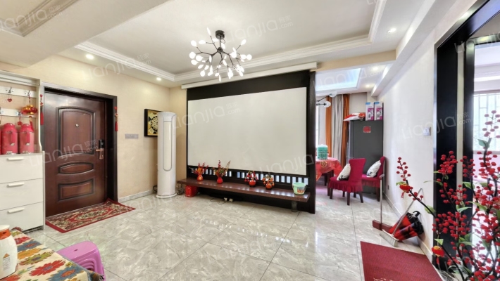 银菊路二手房实景图