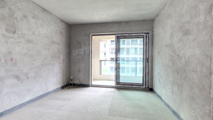 金科禹洲府峰邸二手房实景图