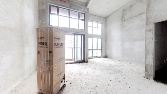 恒大中央广场二手房实景图