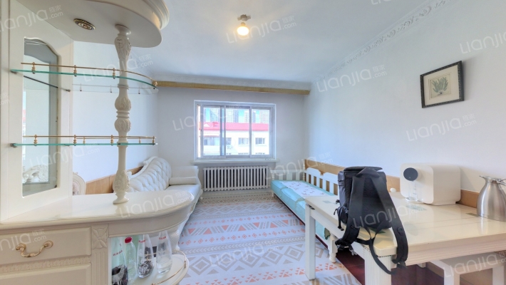 中科研究所宿舍二手房实景图