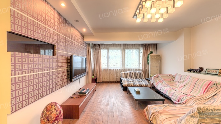 国际花园二手房实景图