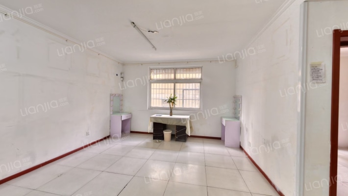 王家花园二手房实景图